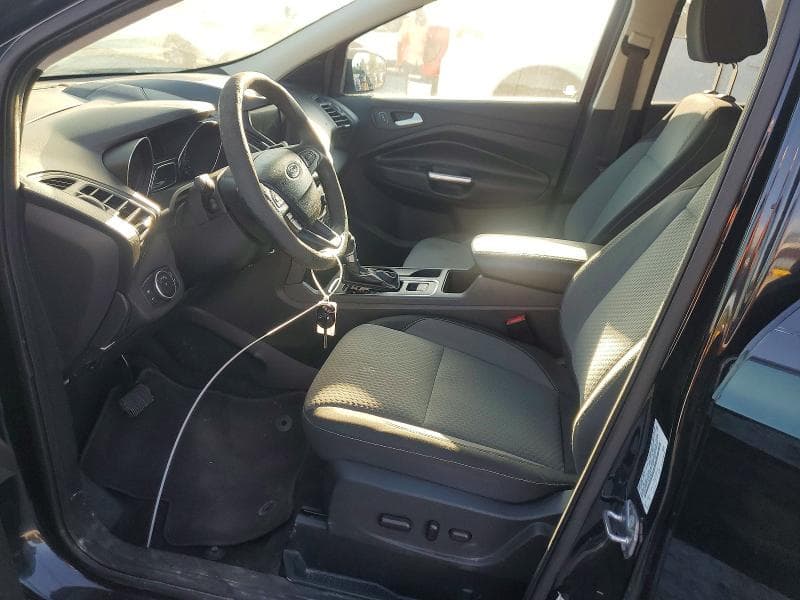 2017 FORD ESCAPE SE 7