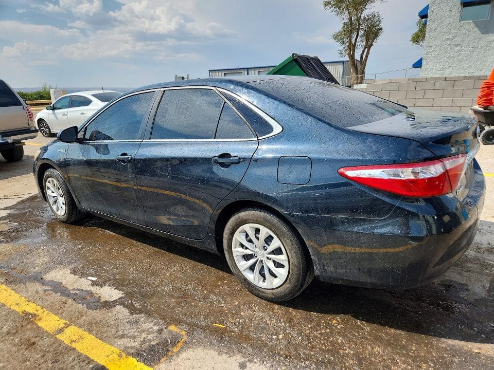 2017 TOYOTA CAMRY HYBRID LE 2