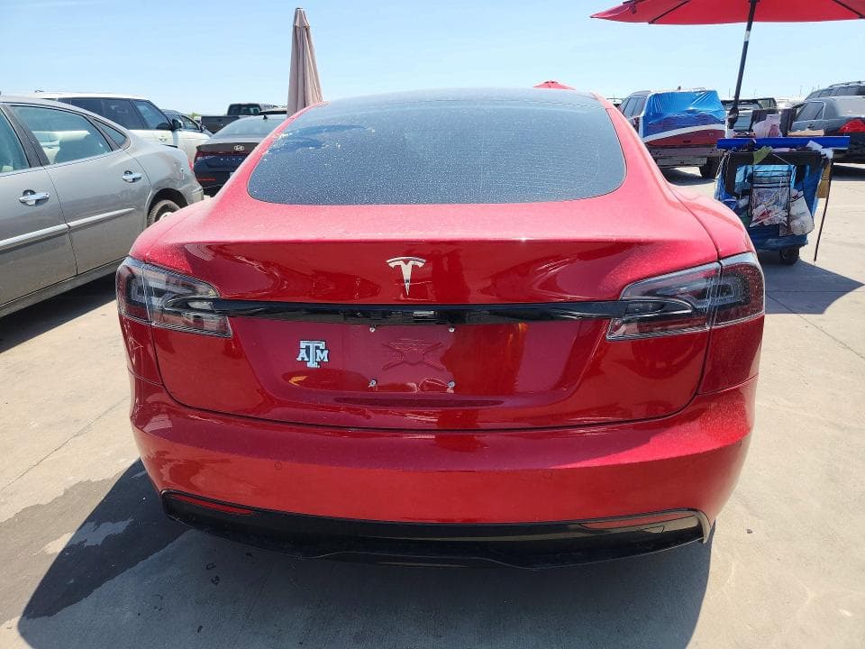 2022 TESLA MODEL S 6