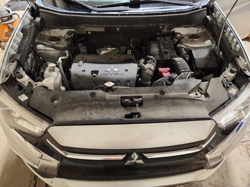 2019 MITSUBISHI OUTLANDER SPORT ES 11