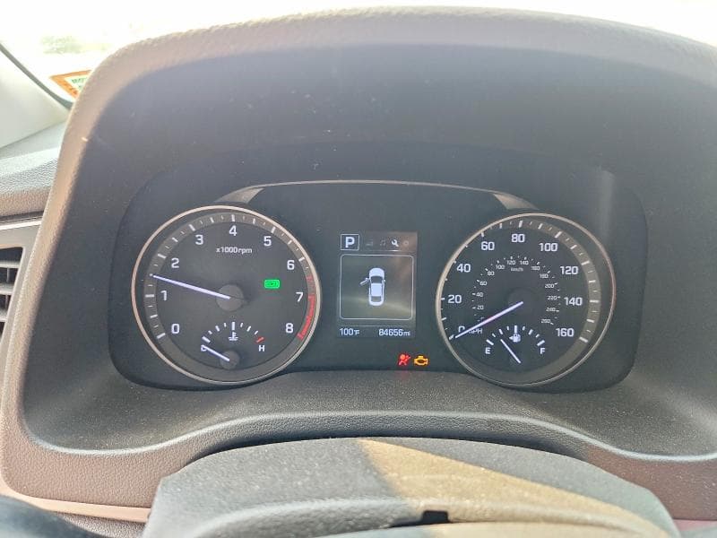 2018 HYUNDAI ELANTRA SEL 9