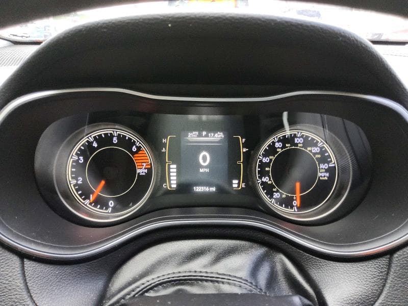 2019 JEEP CHEROKEE LATITUDE 9