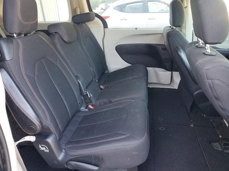 2018 CHRYSLER PACIFICA TOURING PLUS 11