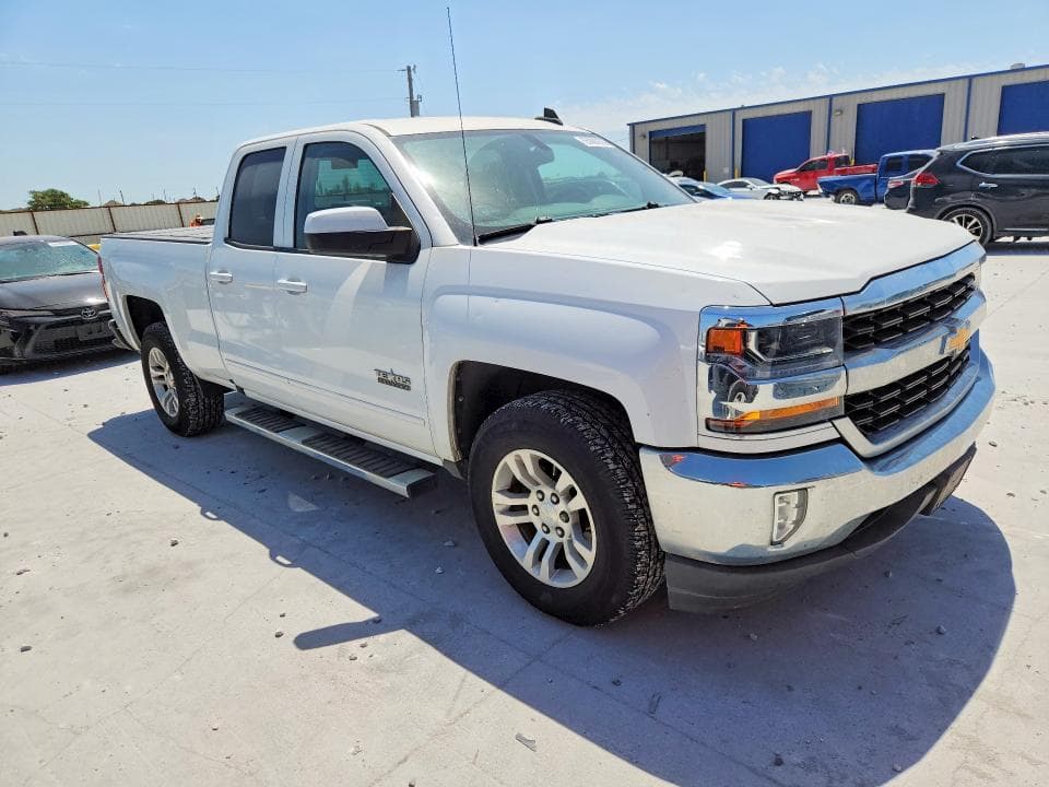 2019 CHEVROLET SILVERADO LD C1500 LT 4