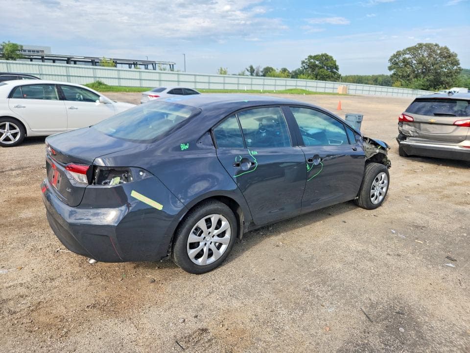 2023 TOYOTA COROLLA LE 3