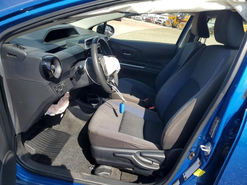 2018 TOYOTA PRIUS C THREE 7