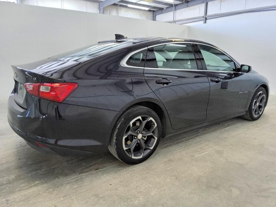 2023 CHEVROLET MALIBU LT 3