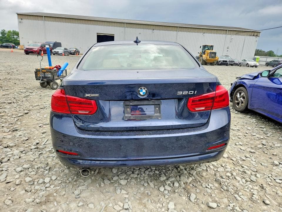 2017 BMW 320 XI 6