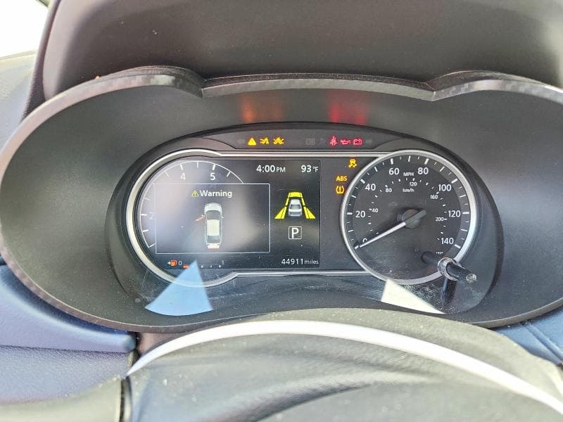 2025 NISSAN VERSA SV 9