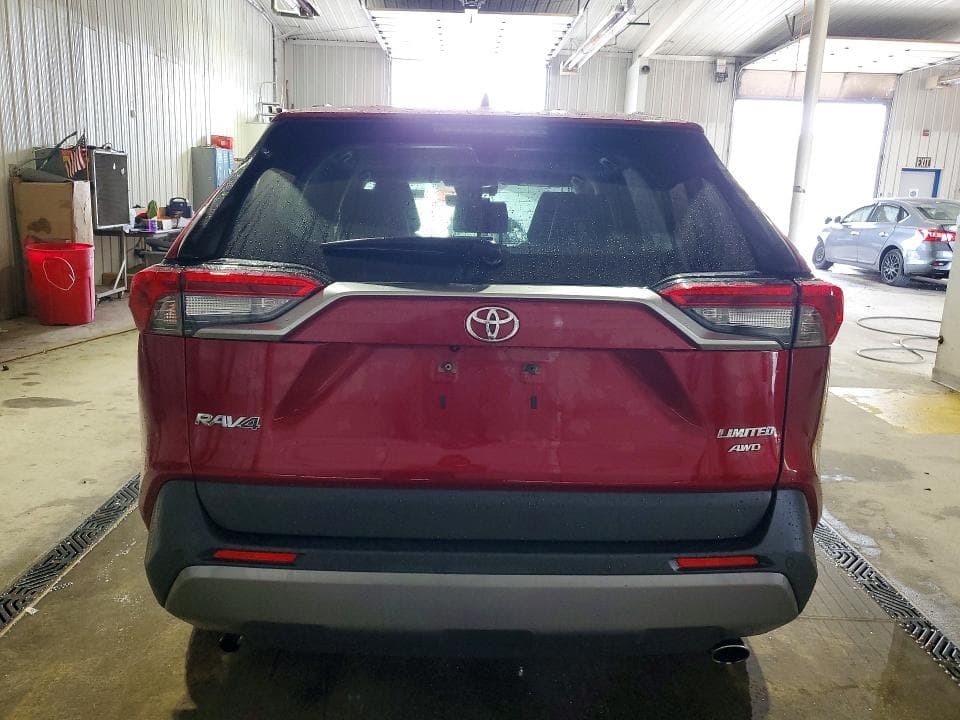 2020 TOYOTA RAV4 LIMITED 6