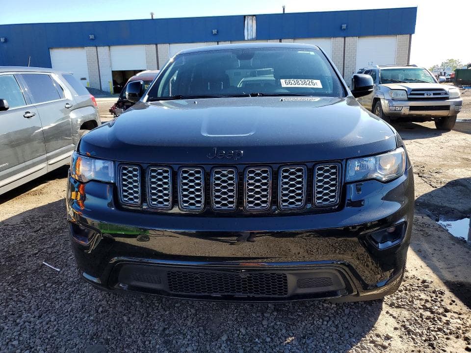 2019 JEEP GRAND CHEROKEE LAREDO 5