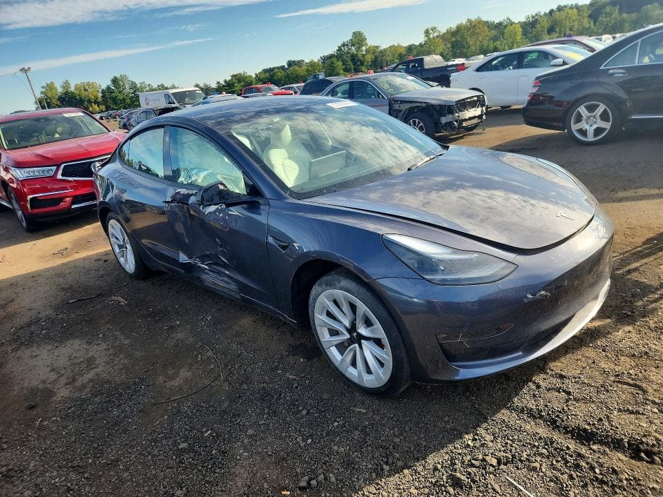 2023 TESLA MODEL 3 4