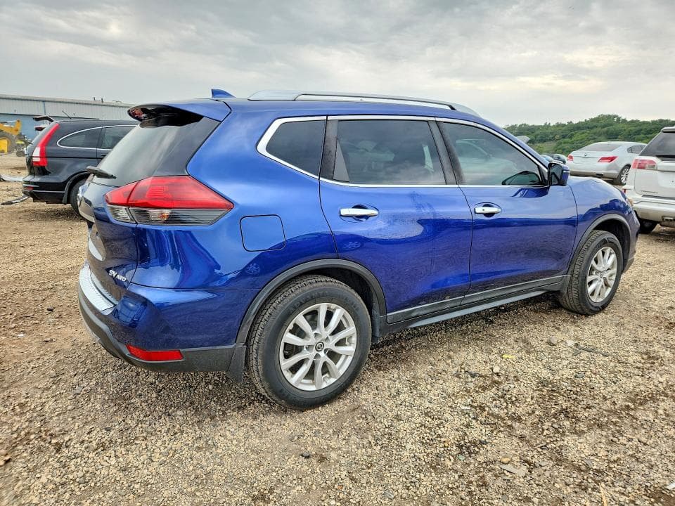 2018 NISSAN ROGUE SV 3