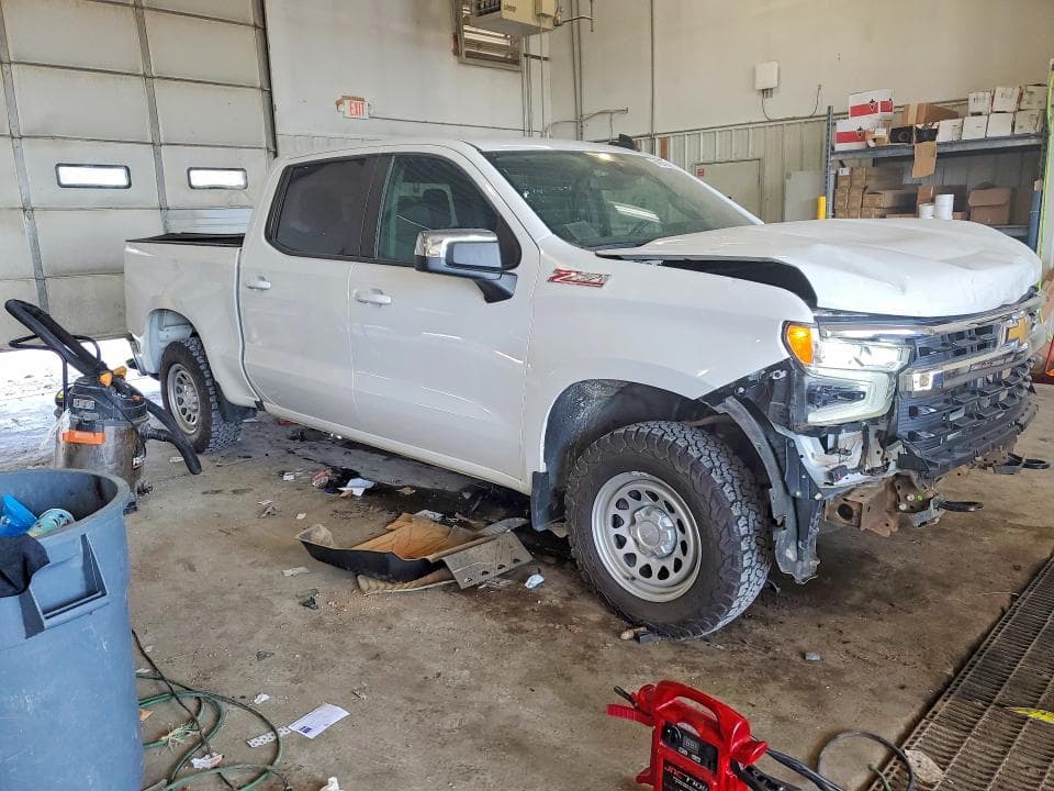 2023 CHEVROLET SILVERADO K1500 LT 4