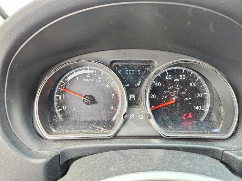 2018 NISSAN VERSA SV 9