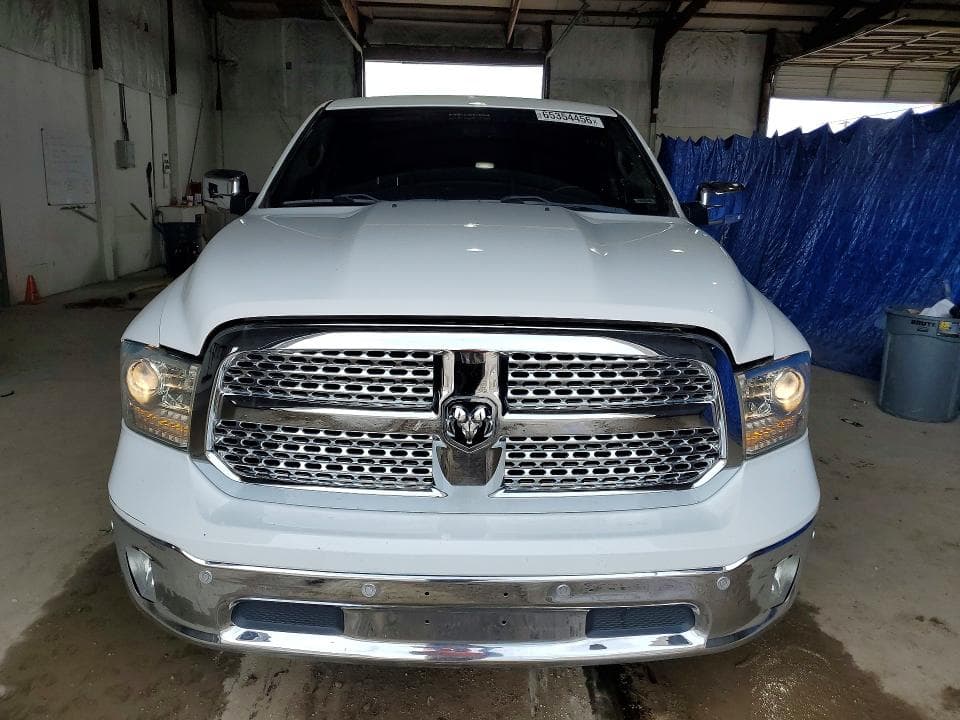 2018 RAM 1500 LARAMIE 5