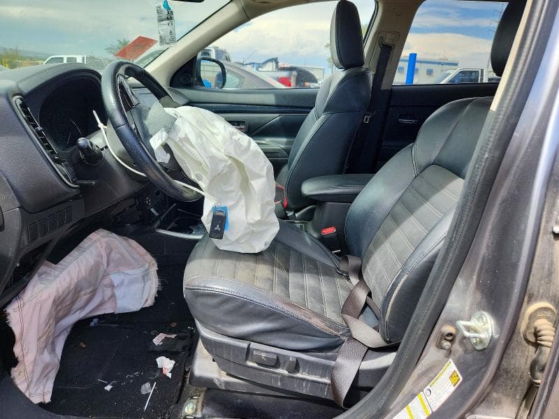 2019 MITSUBISHI OUTLANDER SE 7