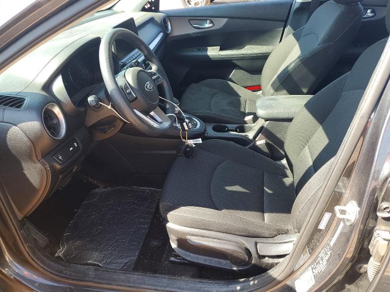 2021 KIA FORTE FE 7