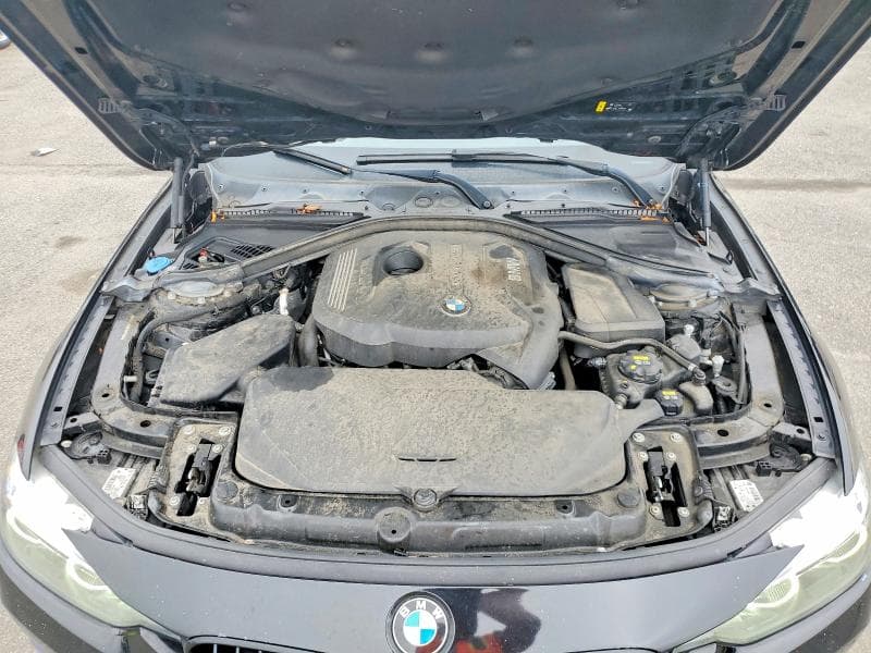 2018 BMW 330 XI 11