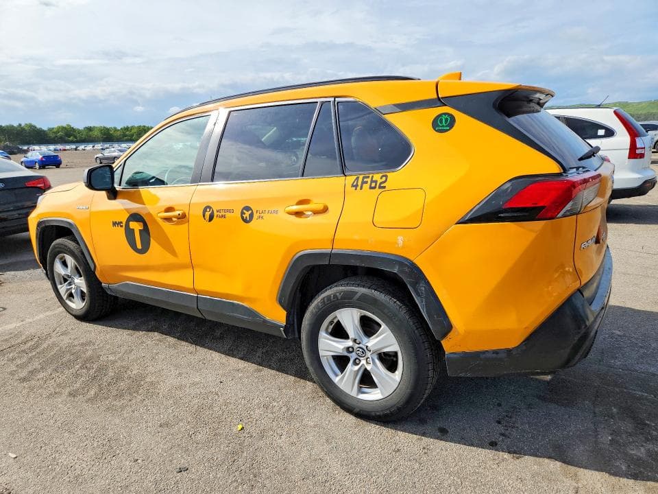 2019 TOYOTA RAV4 LE 2