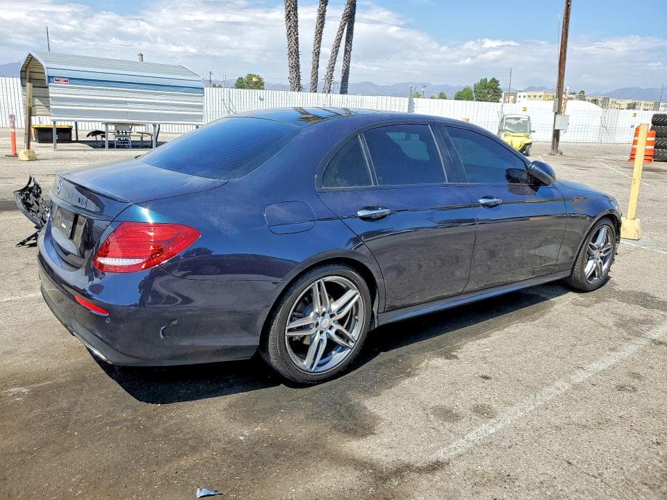 2017 MERCEDES-BENZ E 300 3
