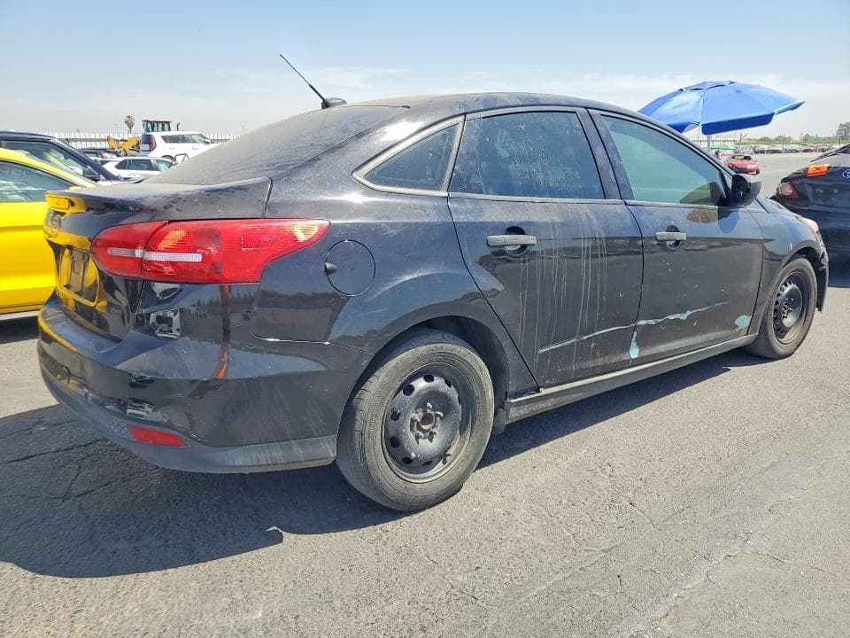 2018 FORD FOCUS S 3