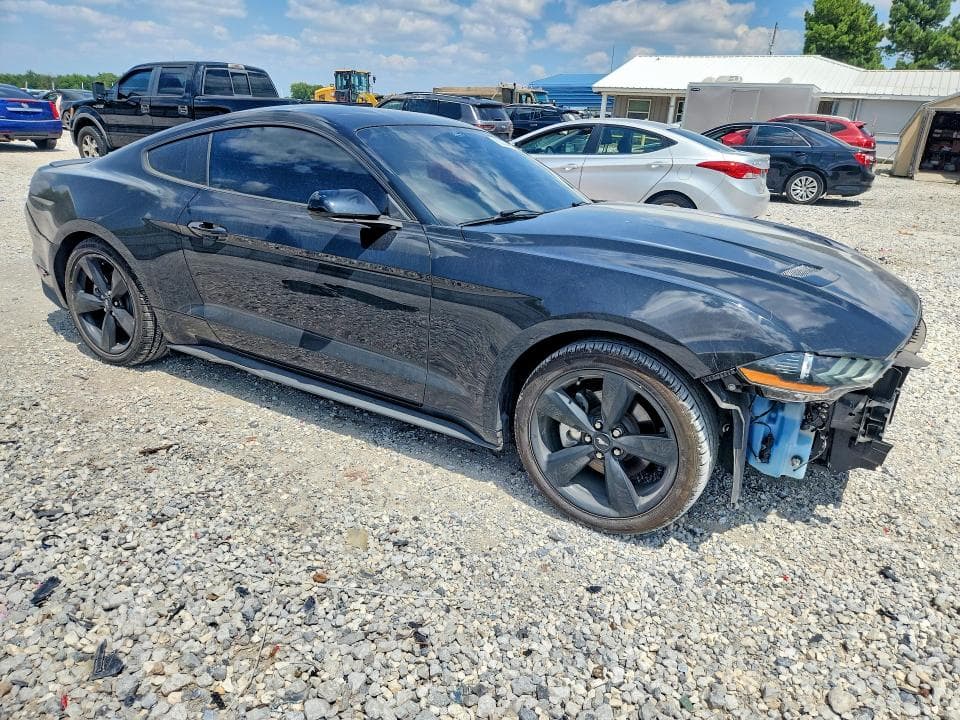 2022 FORD MUSTANG 4