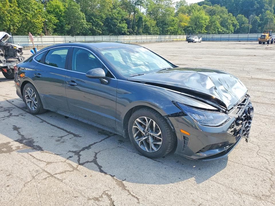 2023 HYUNDAI SONATA SEL 4