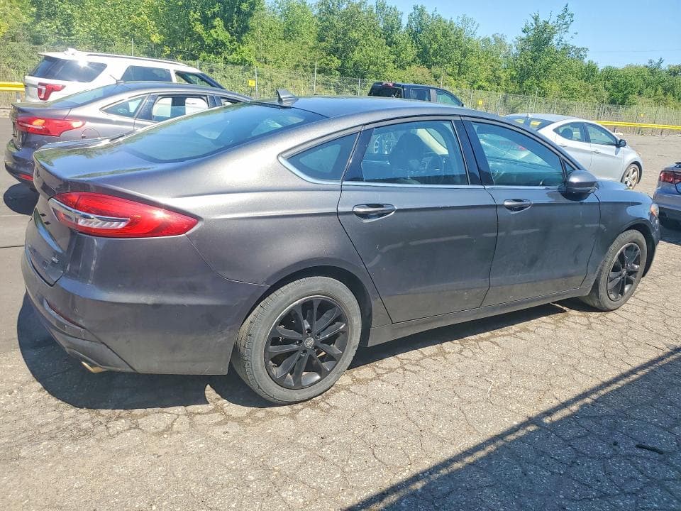 2020 FORD FUSION SE 3