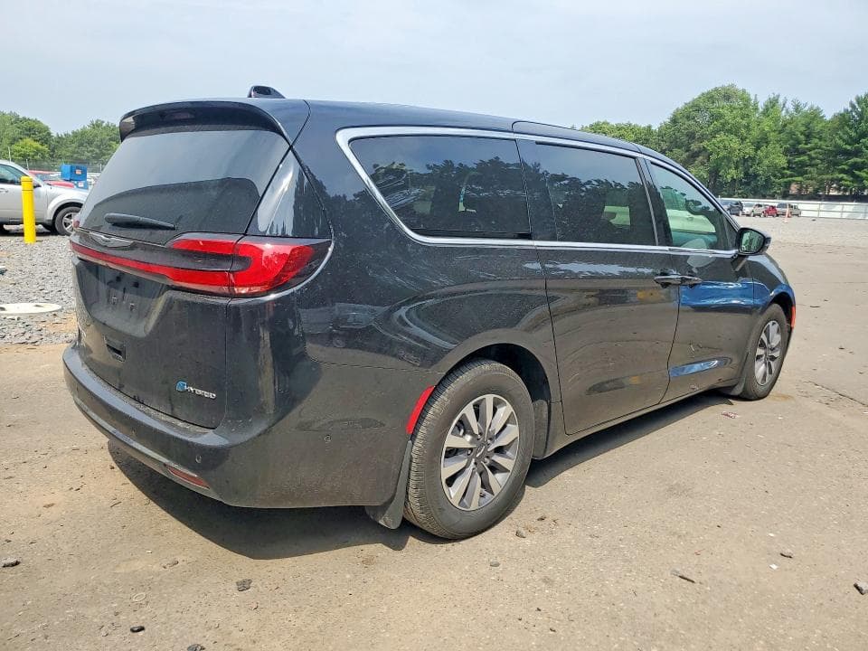 2025 CHRYSLER PACIFICA HYBRID SELECT 3
