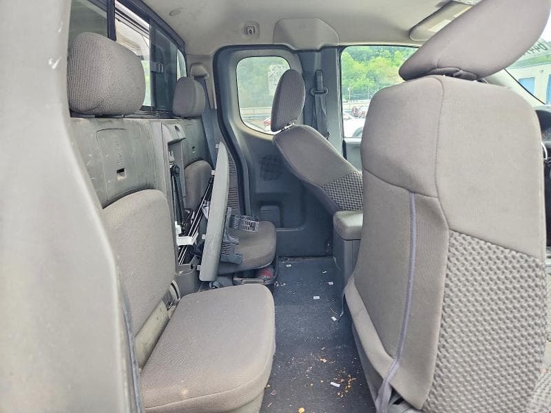 2019 NISSAN FRONTIER SV V6 10