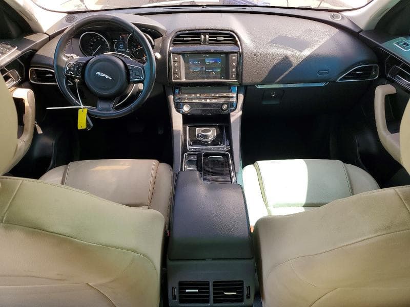 2018 JAGUAR F-PACE 8