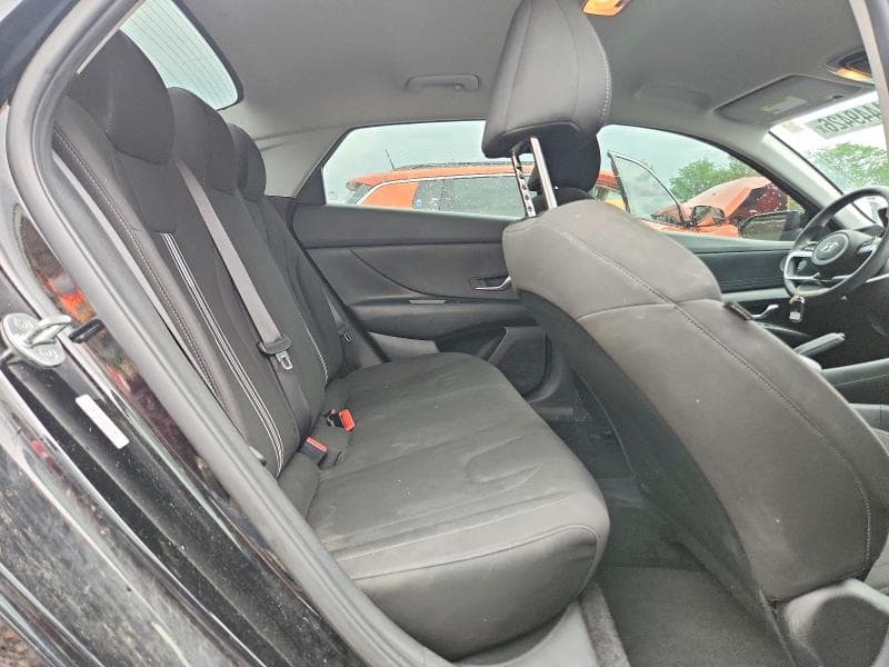 2023 HYUNDAI ELANTRA SEL 10