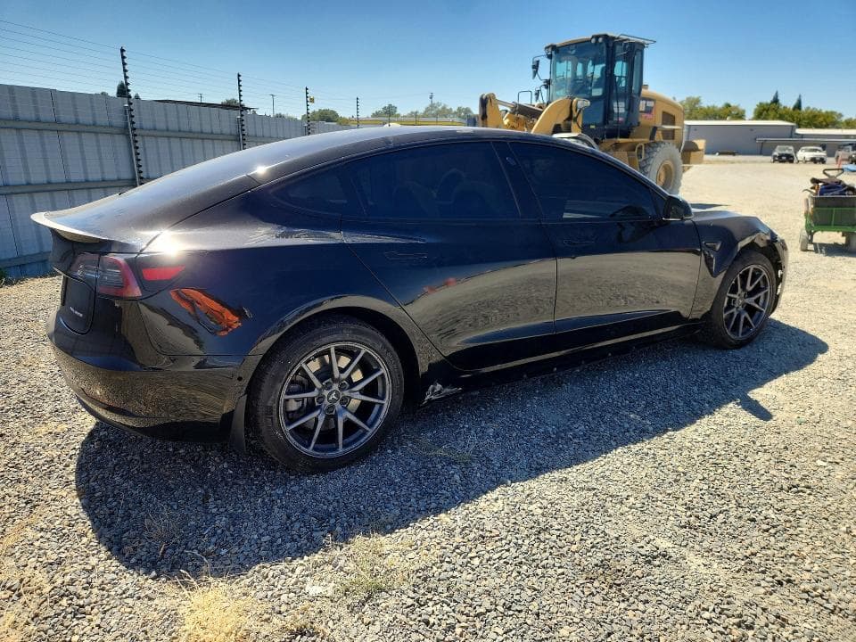 2018 TESLA MODEL 3 3