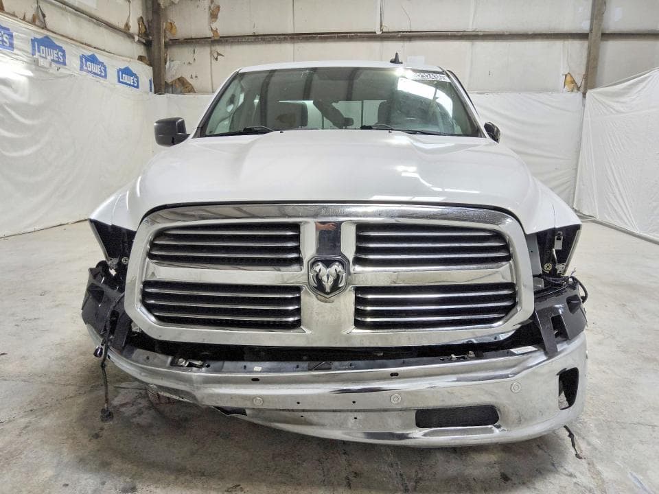 2017 RAM 1500 SLT 5