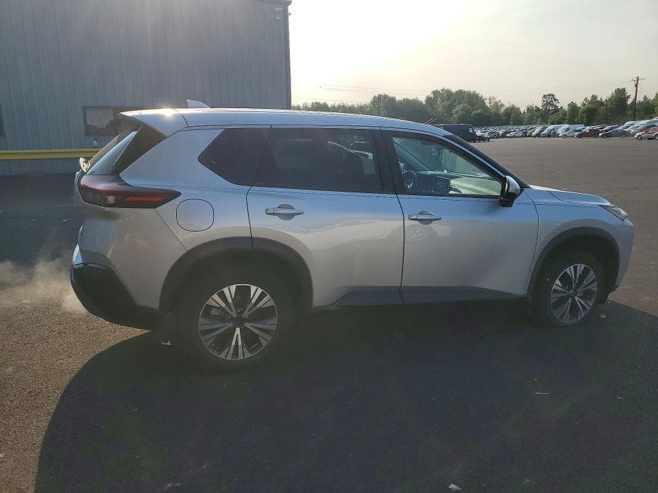 2021 NISSAN ROGUE SV 3