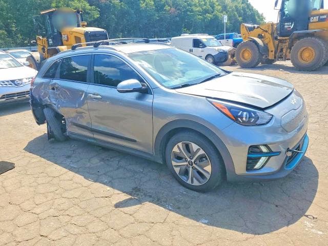2022 KIA NIRO EV EX 4