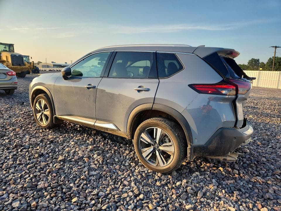 2023 NISSAN ROGUE SL 2