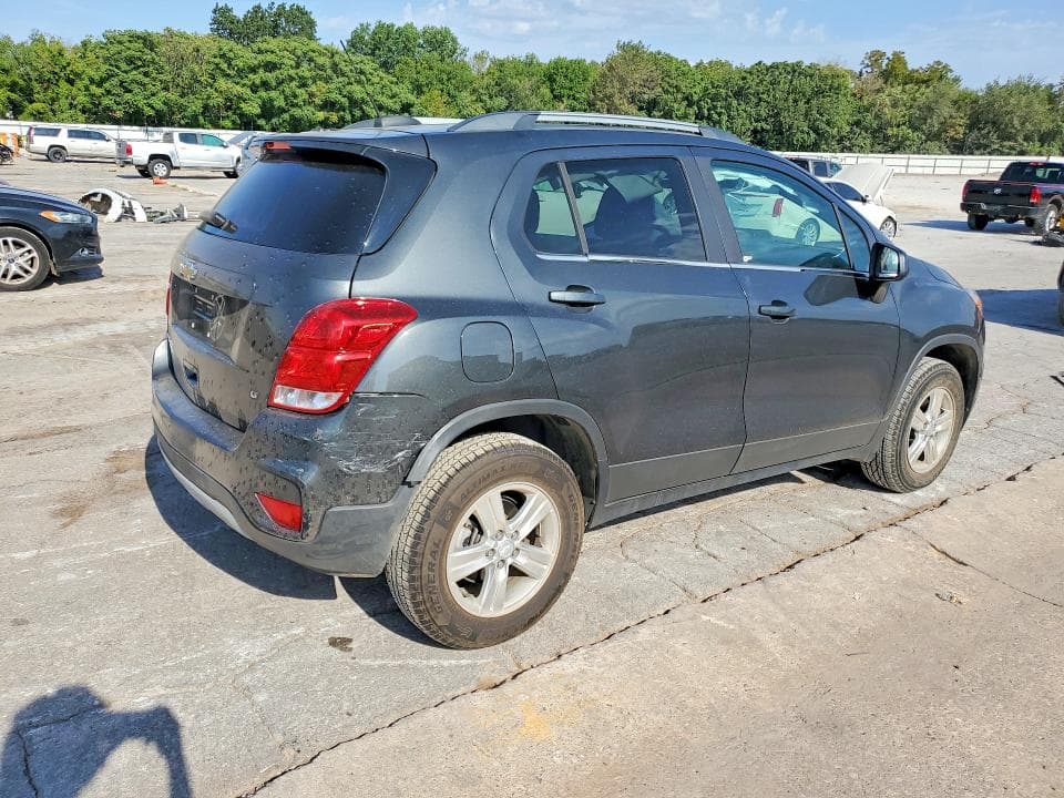2020 CHEVROLET TRAX 1LT 3