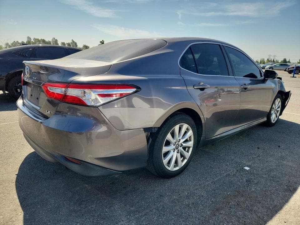 2018 TOYOTA CAMRY L/LE/XLE/SE 3
