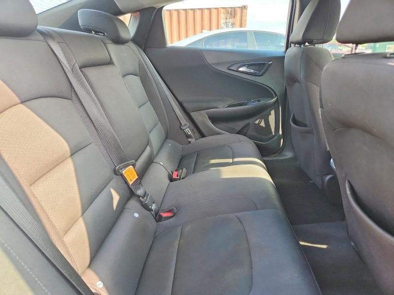 2017 CHEVROLET MALIBU LT 10
