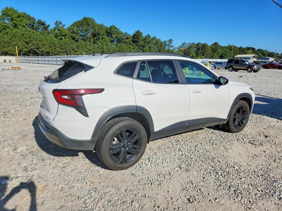 2024 CHEVROLET TRAX ACTIV 3