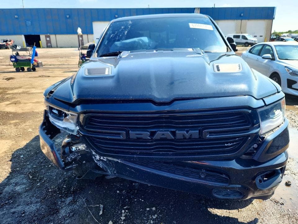 2019 RAM 1500 LARAMIE 5