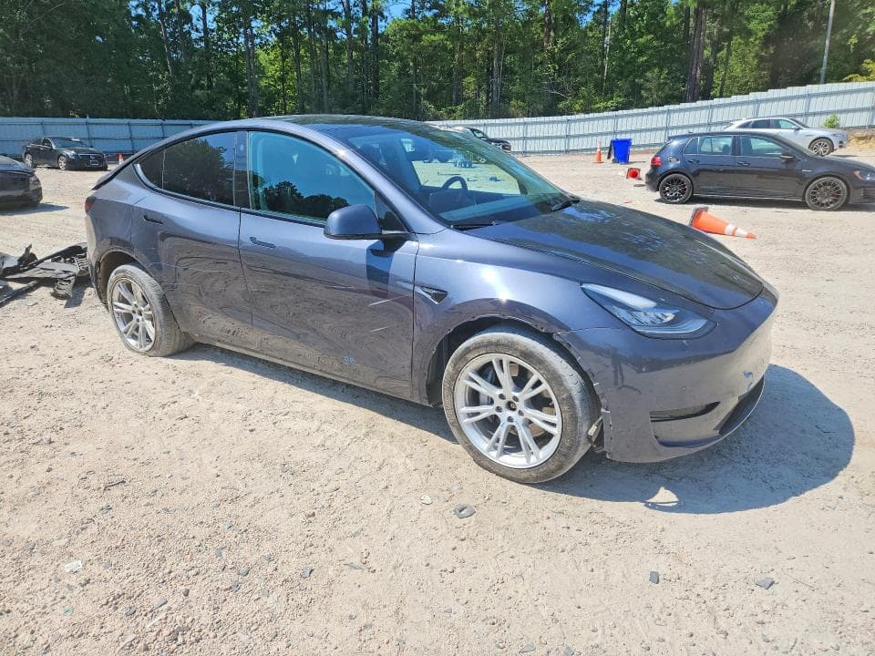 2021 TESLA MODEL Y 4