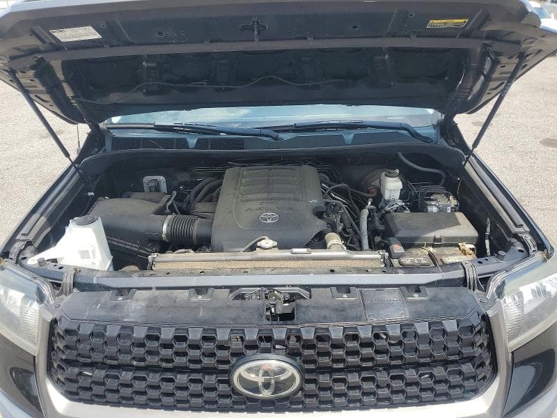 2019 TOYOTA TUNDRA SR 11