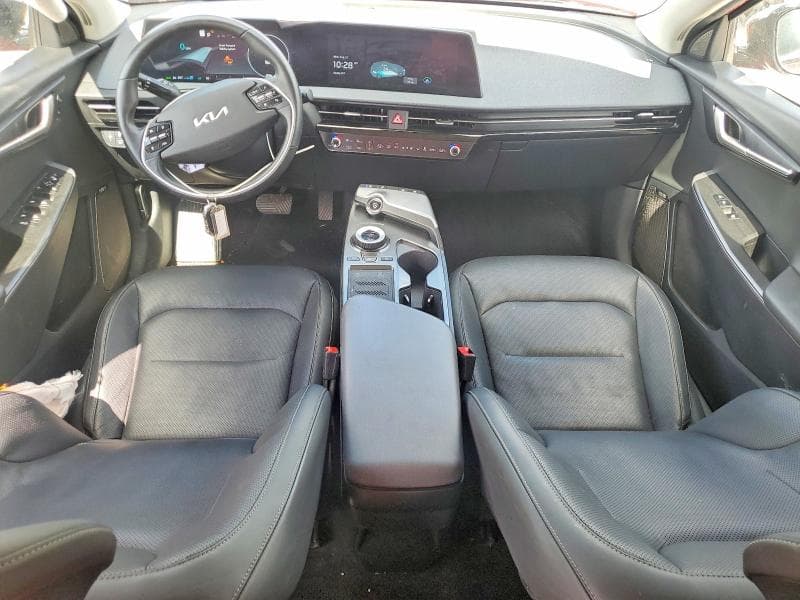 2024 KIA EV6 WIND 8