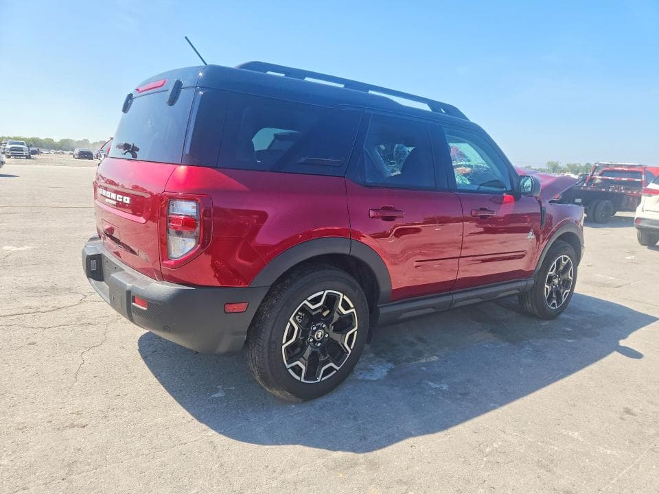 2025 FORD BRONCO SPORT OUTER BANKS 3