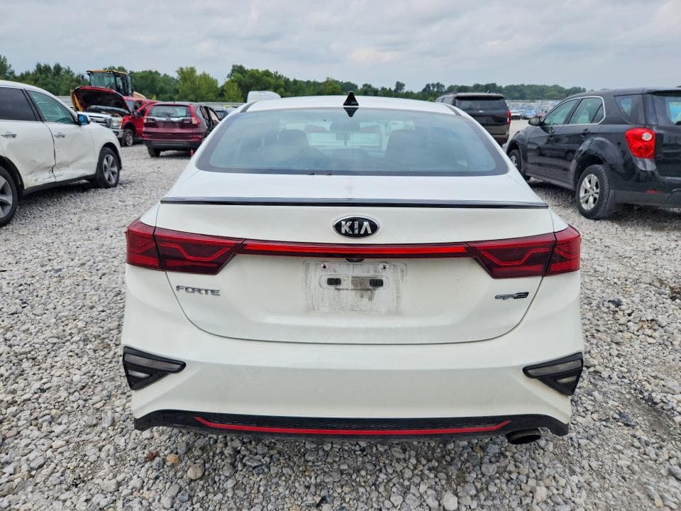 2021 KIA FORTE GT LINE 6