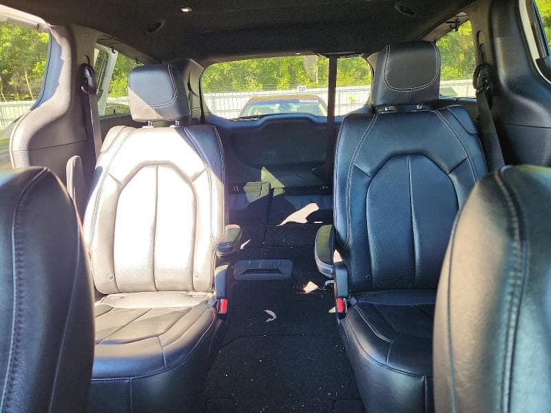 2018 CHRYSLER PACIFICA TOURING L 10