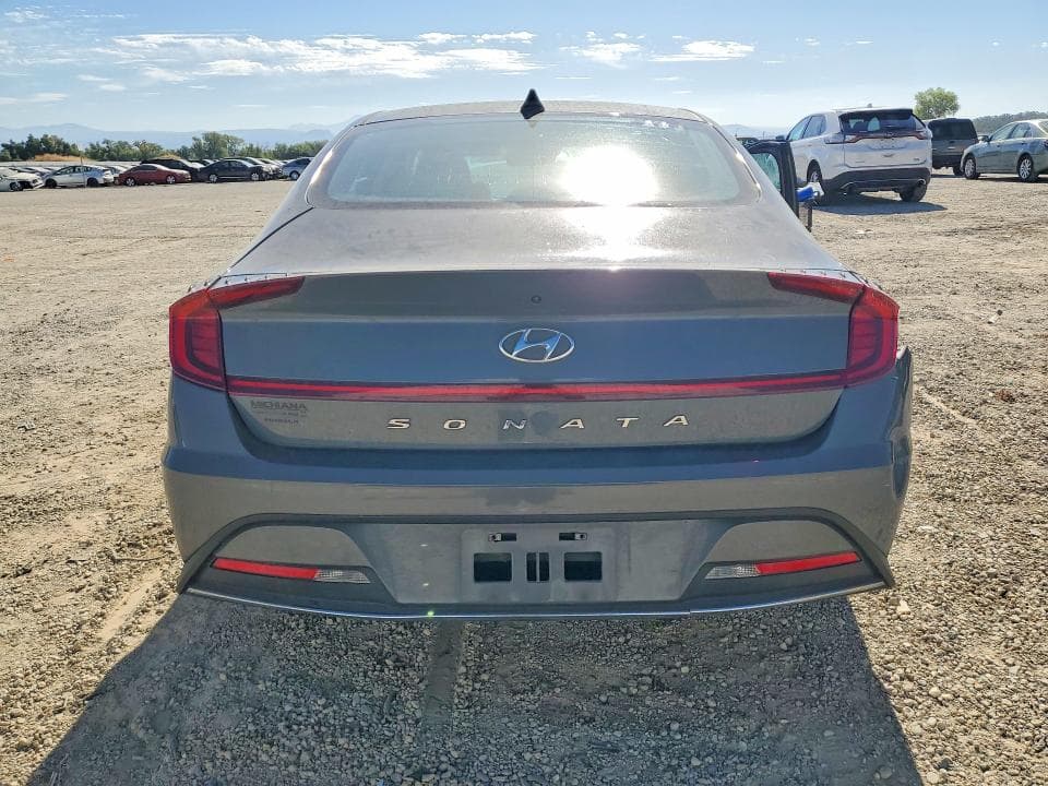 2021 HYUNDAI SONATA SE 6
